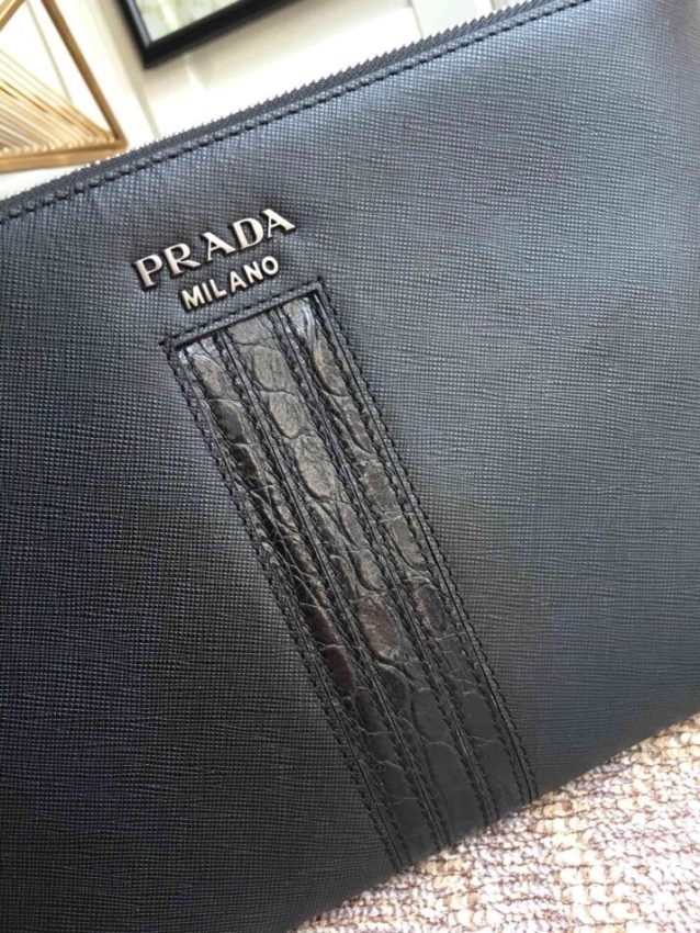1532317889_3410952217_2 Replica Prada Large Pouch Black - Image 3