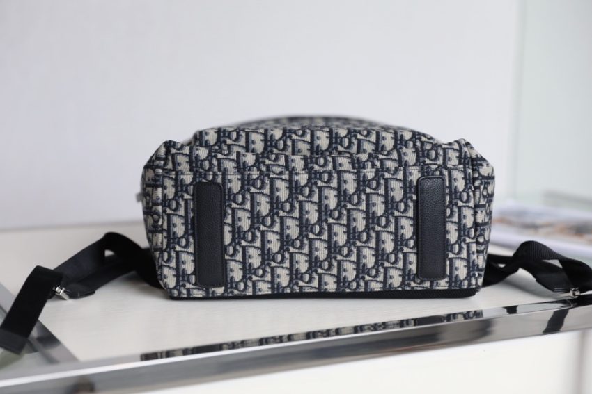 20201014_i1602690131_5910_5 Replica Dior Rider Backpack - Image 3