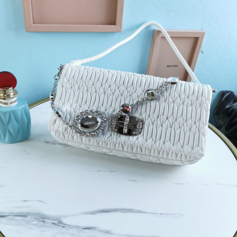 20201105_a1604544551672_7673 Replica Miu Miu Crystal Handbag White