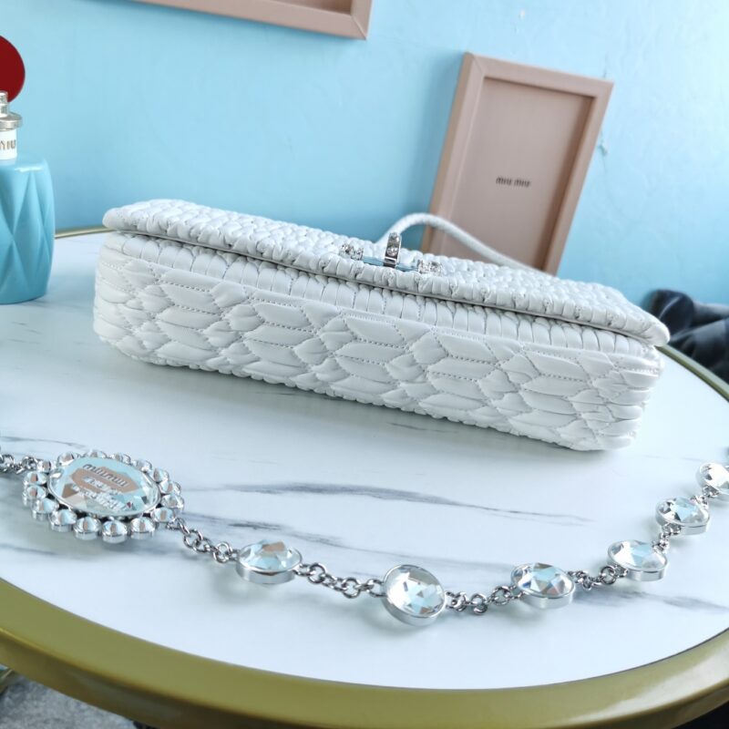 20201105_a1604544552646_6465 Replica Miu Miu Crystal Handbag White - Image 4