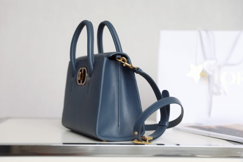20210517_i1621263439_1992_4 Replica Dior St Honoré Tote Blue - Image 3