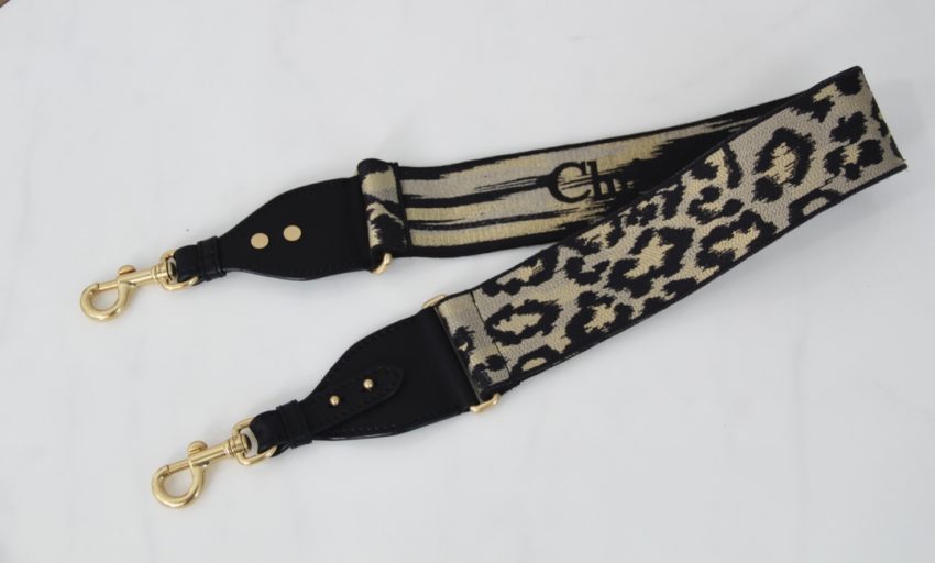 20210709_i1625819588_3012_0 Replica Dior Adjustable Shoulder Strap Leo - Image 5