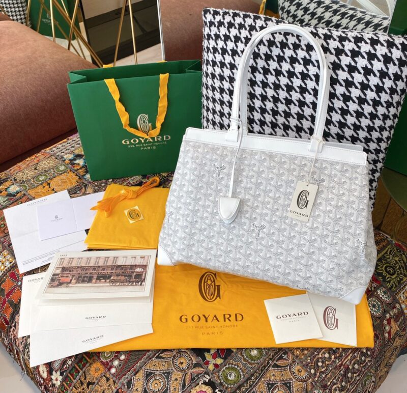 20211010_i1633881149_9812_0 Replica Goyard Bellechasse White