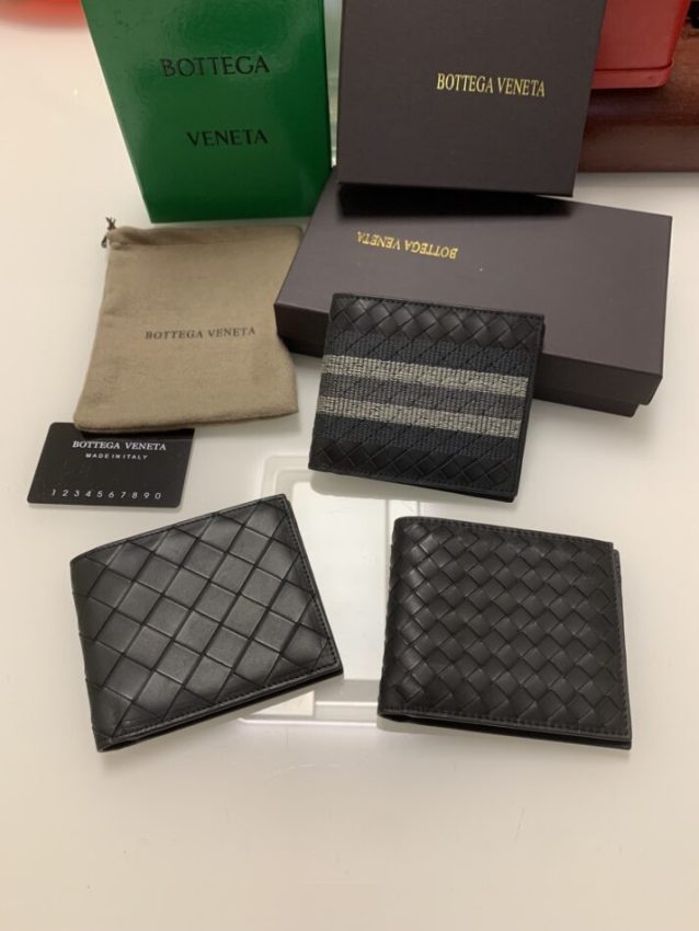 20220312_i1647100444_4824_8 Replica Bottega Veneta 2 Fold Wallet Exclusive