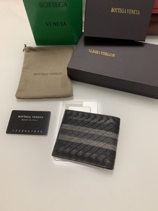 20220312_i1647100444_9068_1 Replica Bottega Veneta 2 Fold Wallet Exclusive - Image 7