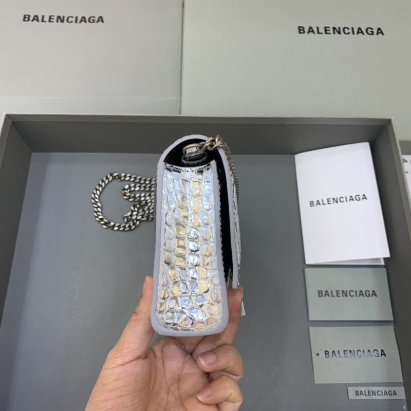 20220404_i1649040079_6967_2 Replica Balenciaga Hourglass On Chain Silver - Image 5