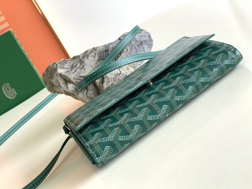 20220501_i1651383890_4070_3 Replica Goyard Varenne Continental Wallet Green - Image 8
