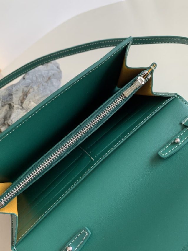 20220501_i1651383890_8352_7 Replica Goyard Varenne Continental Wallet Green - Image 9