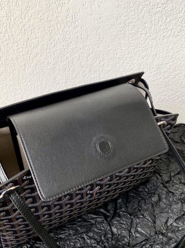 20220616_i1655376720_1736_5 Replica Goyard Rouette Souple Black - Image 3