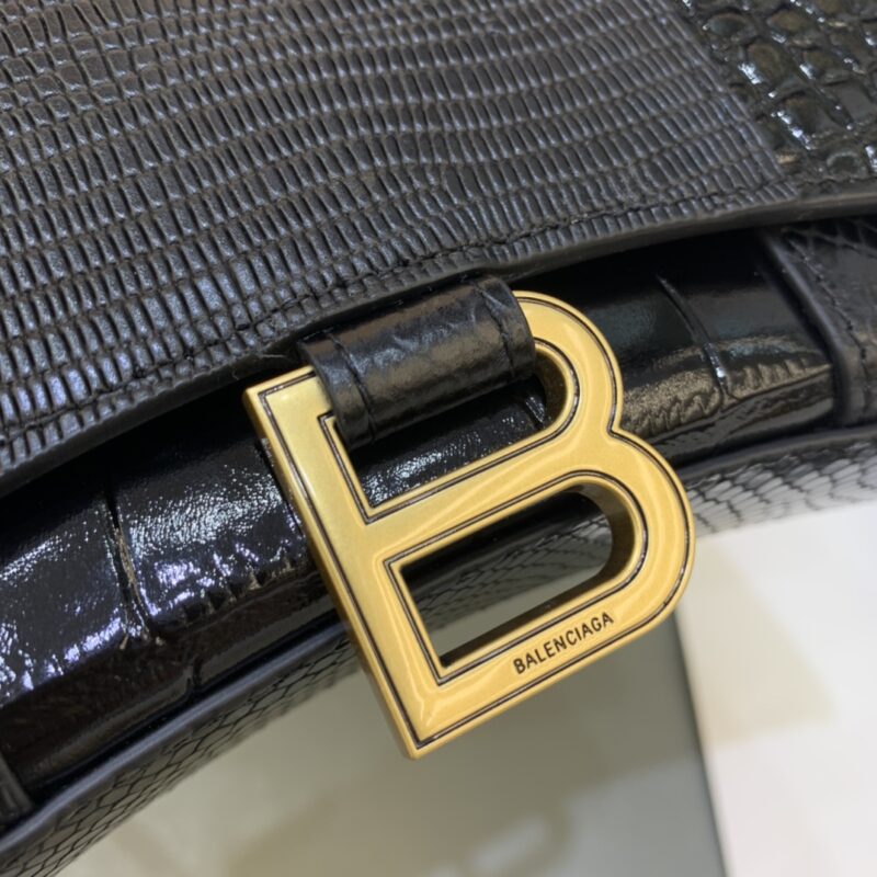 20220618_i1655520272_8623_5 Replica Balenciaga Hourglass On Chain Black - Image 7