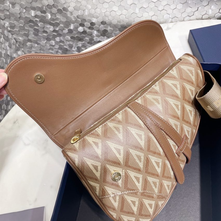 20220618_i1655534829_9089_4 Replica Dior Saddle Bag Brown Triangle - Image 7