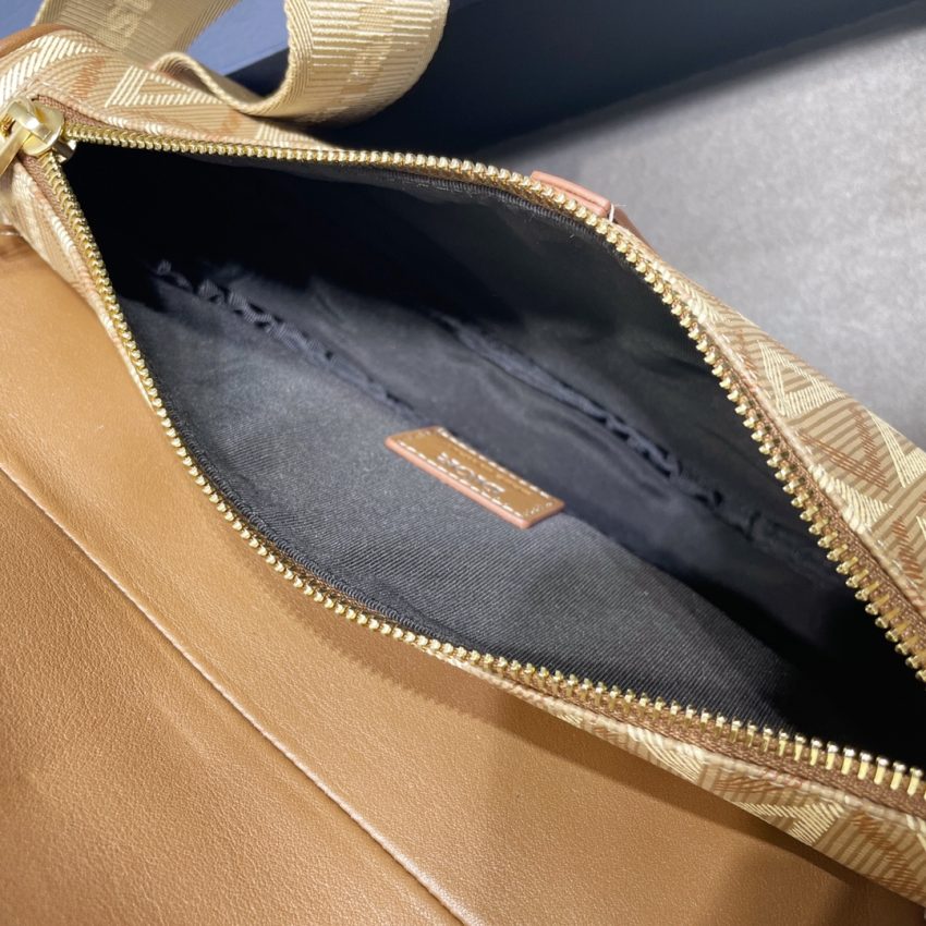 20220618_i1655534829_9751_5 Replica Dior Saddle Bag Brown Triangle - Image 8