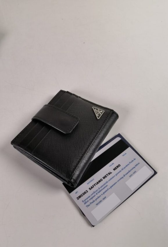 20220620_i1655658032_5886_2 Replica Prada Saffiano Two Fold Compact Wallet - Image 5