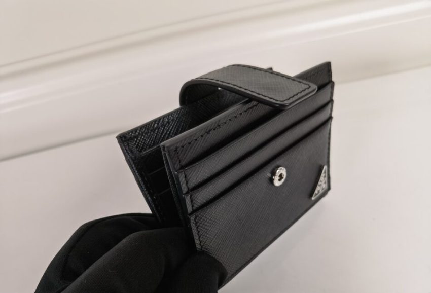 20220620_i1655658032_7815_7 Replica Prada Saffiano Two Fold Compact Wallet - Image 6