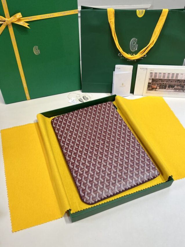 20220625_i1656088368_4444_1 Replica Goyard Senat MM Bordeaux