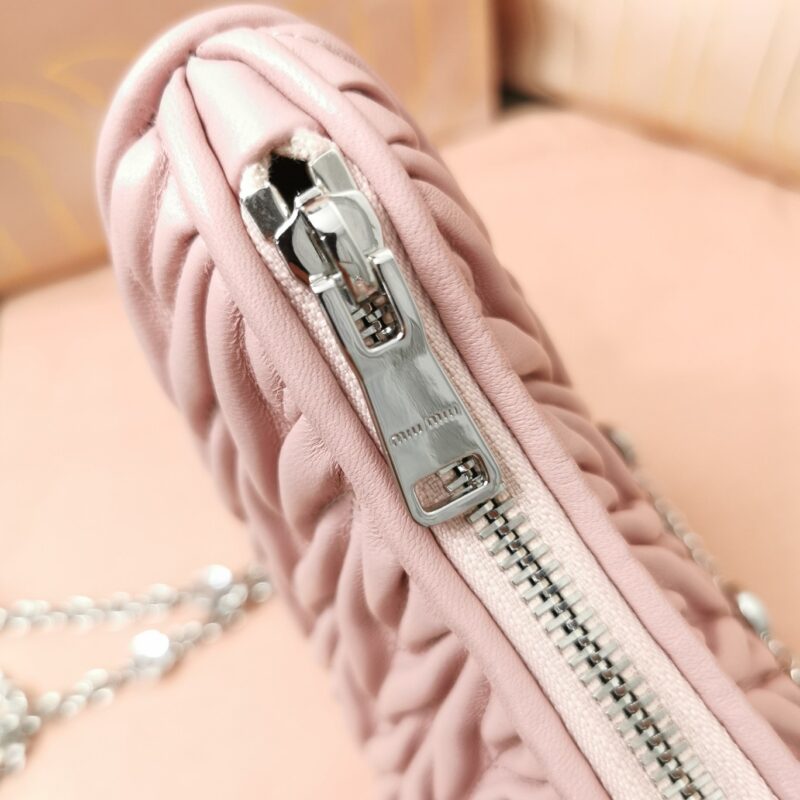 20220721_a1658334683727_0575 Replica Miu Miu Matelassé Crystal Pink - Image 6