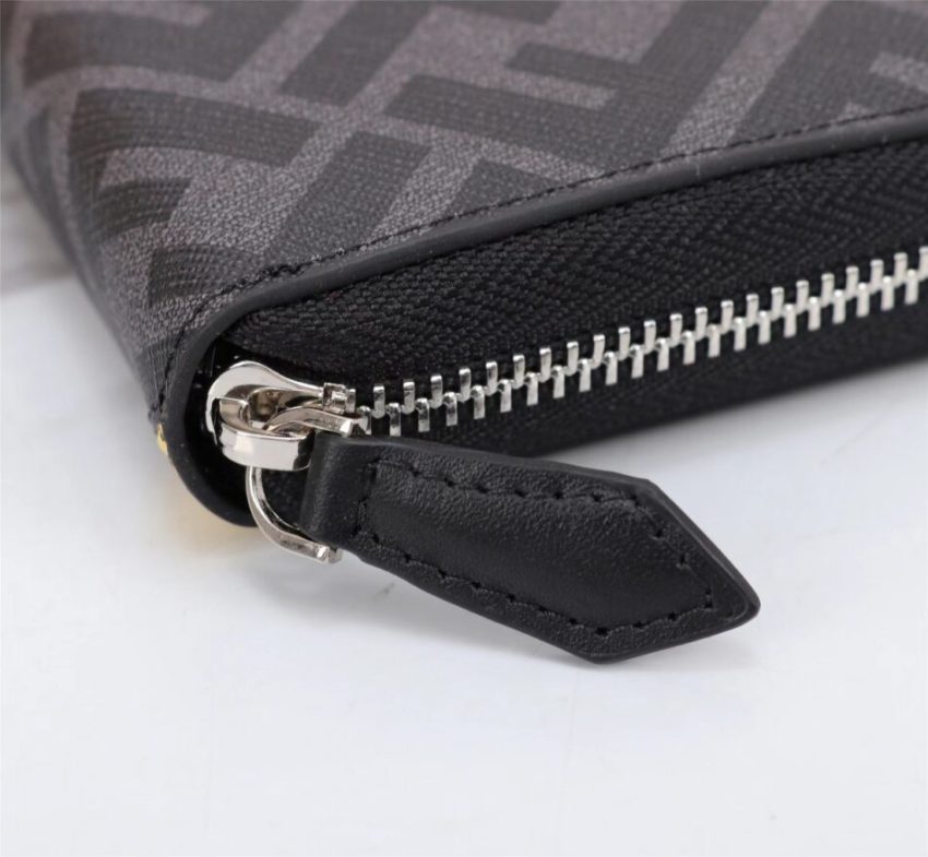 20220730_a1659157137474_7521 Replica Fendi FF Black Wallet - Image 6