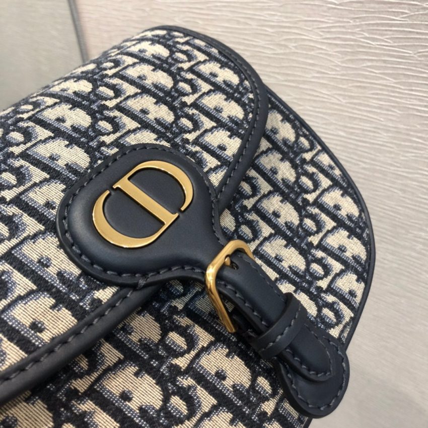 20220821_i1661067512_312_2-1-1 Replica Dior Bobby CD Print - Image 3