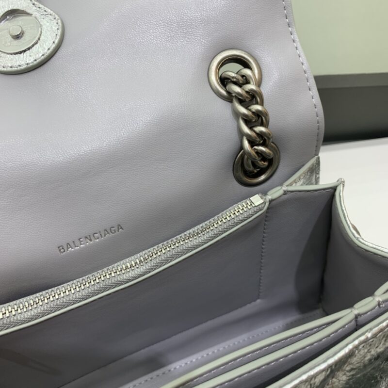 20221010_i1665372068_5394_7 Replica Balenciaga Crush Small Silver - Image 4