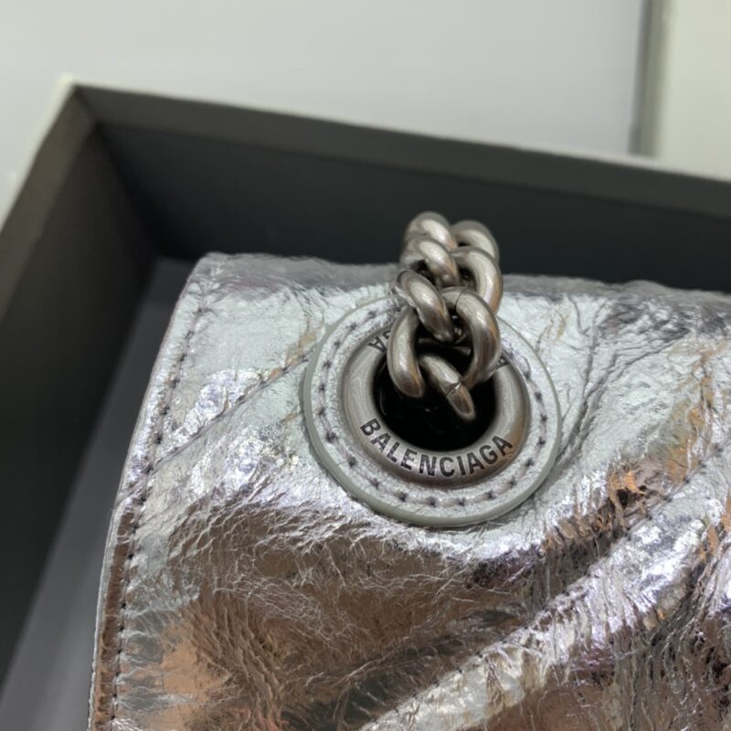 20221010_i1665372068_8584_5 Replica Balenciaga Crush Small Silver - Image 7