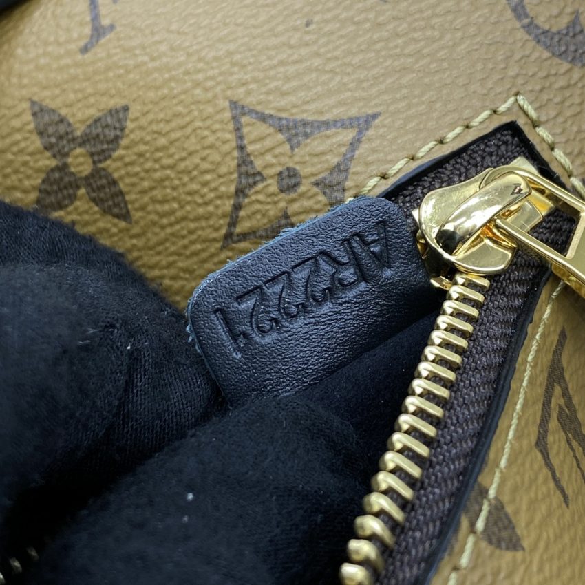 20221026_a1666767273262_8436 Replica Louis Vuitton Pochette Metis Brown Canvas - Image 10