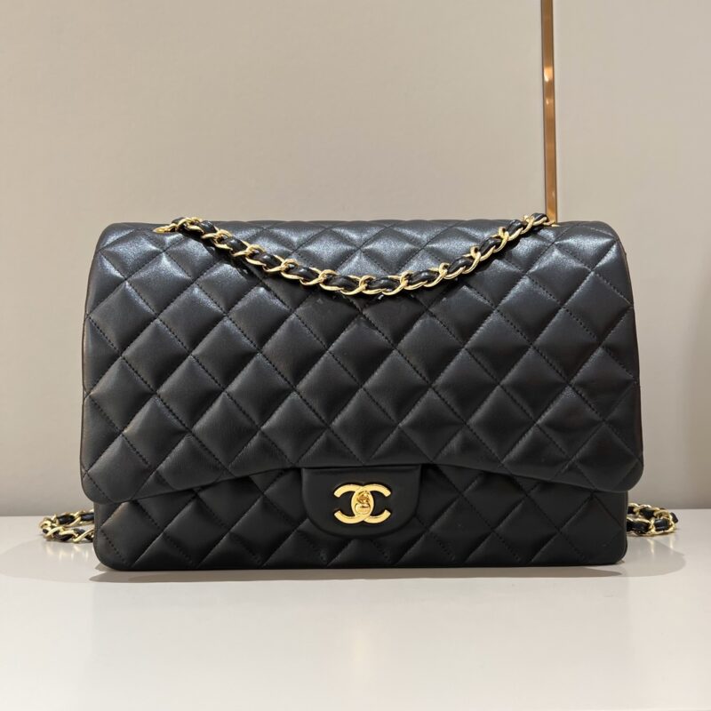 20221031_i1667150639_1025_0 Replica CHANEL Classic Flap 33cm Maxi