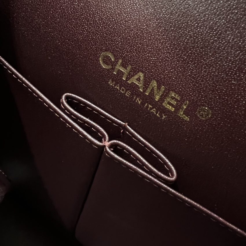 20221031_i1667150639_6631_7 Replica CHANEL Classic Flap 33cm Maxi - Image 6