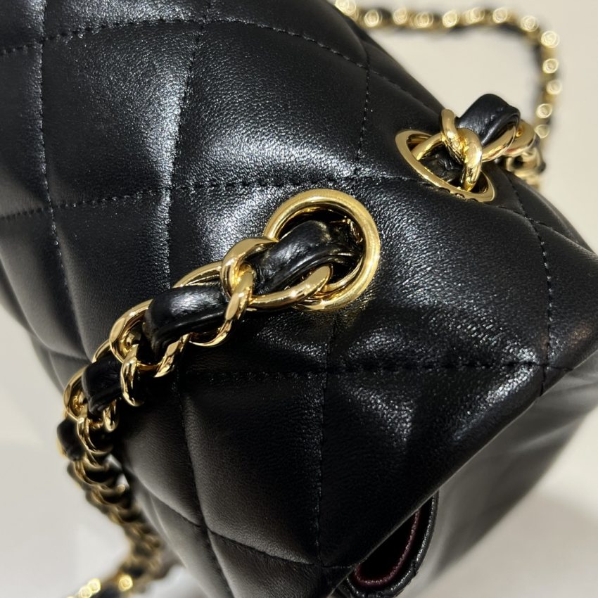 20221031_i1667150639_9388_8 Replica CHANEL Classic Flap 33cm Maxi - Image 9