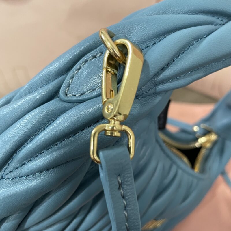 20230402_i1680427691_8236_8 Replica Miu Miu Wander Blue - Image 6