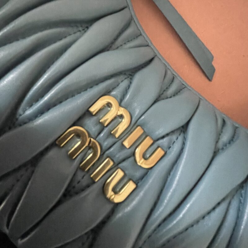 20230402_i1680427691_8755_4 Replica Miu Miu Wander Blue - Image 7