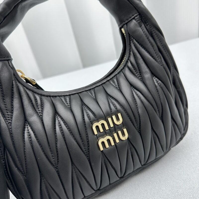 20230411_i1681186708_9955_4 Replica Miu Miu Wander Black - Image 9