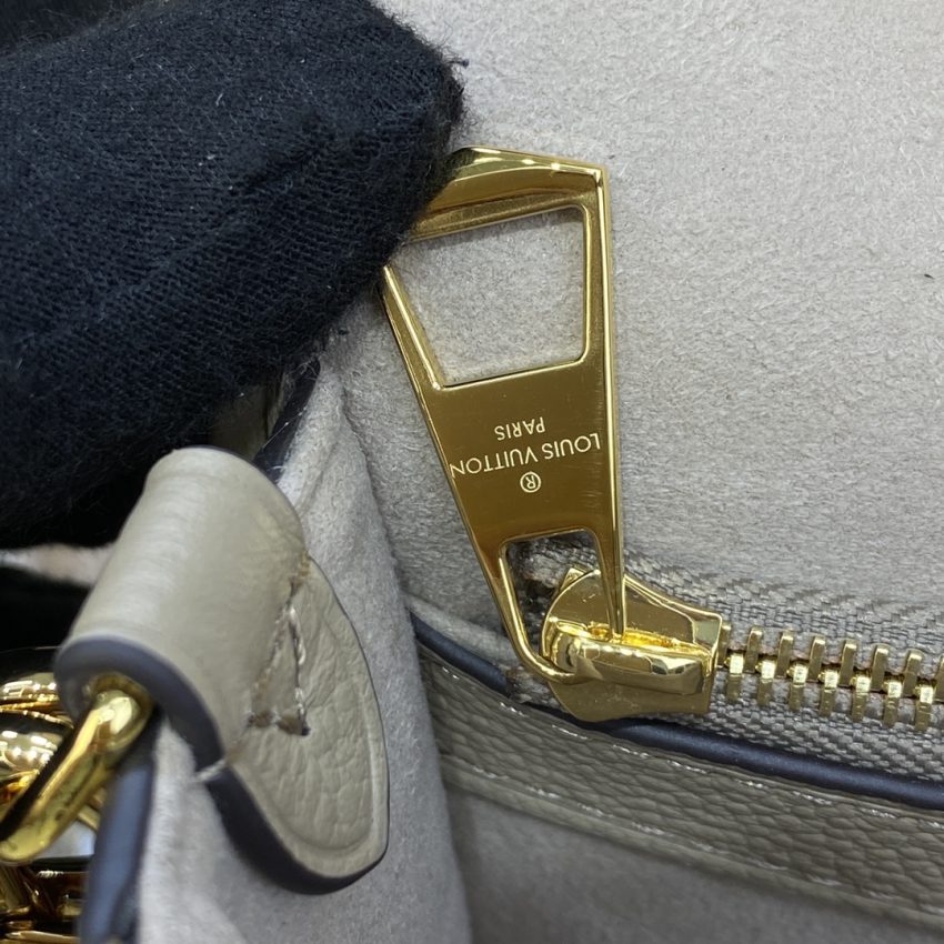 20230414_i1681465787_3733_6 Replica Louis Vuitton Nano Diane Satchel Beige - Image 2