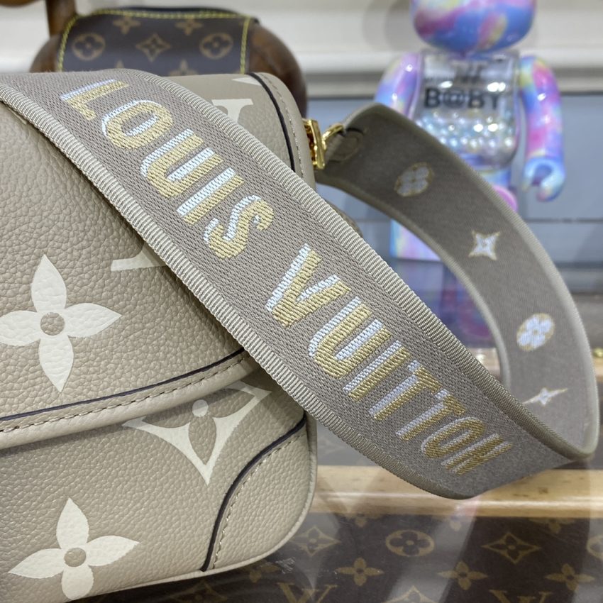 20230414_i1681465787_7901_5 Replica Louis Vuitton Nano Diane Satchel Beige - Image 6