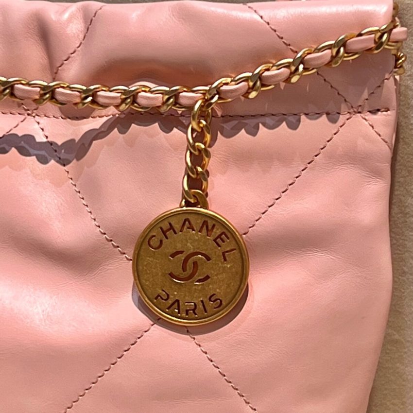 20230416_a1681652097681_0488 Replica CHANEL 23s Mini Garbage Bag Pink - Image 3
