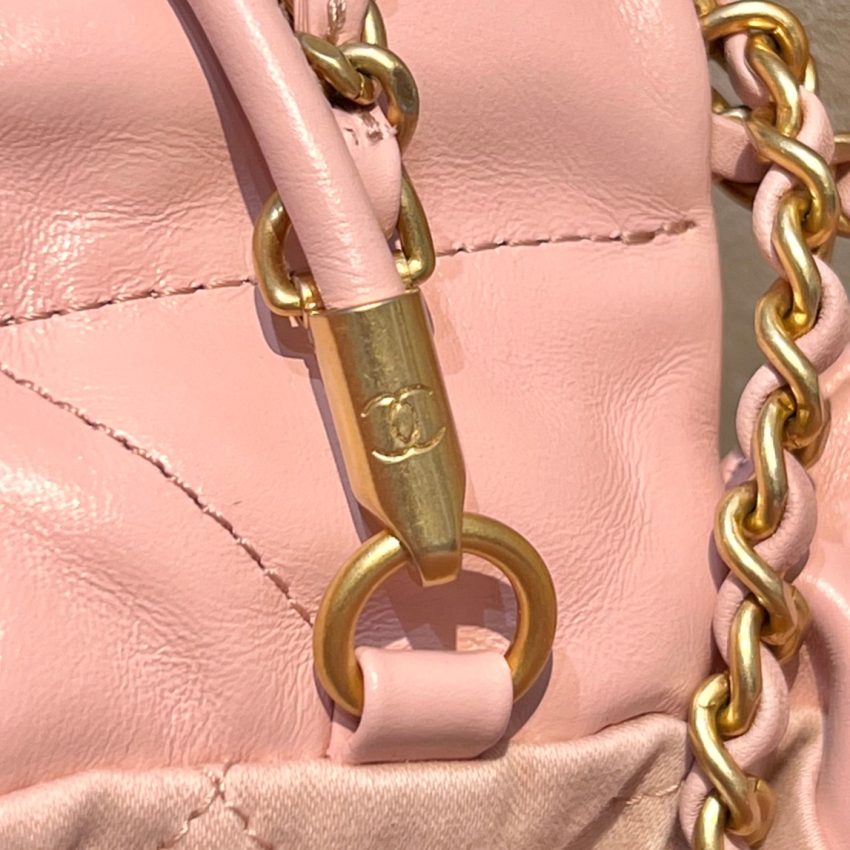 20230416_a1681652098258_2013 Replica CHANEL 23s Mini Garbage Bag Pink - Image 5