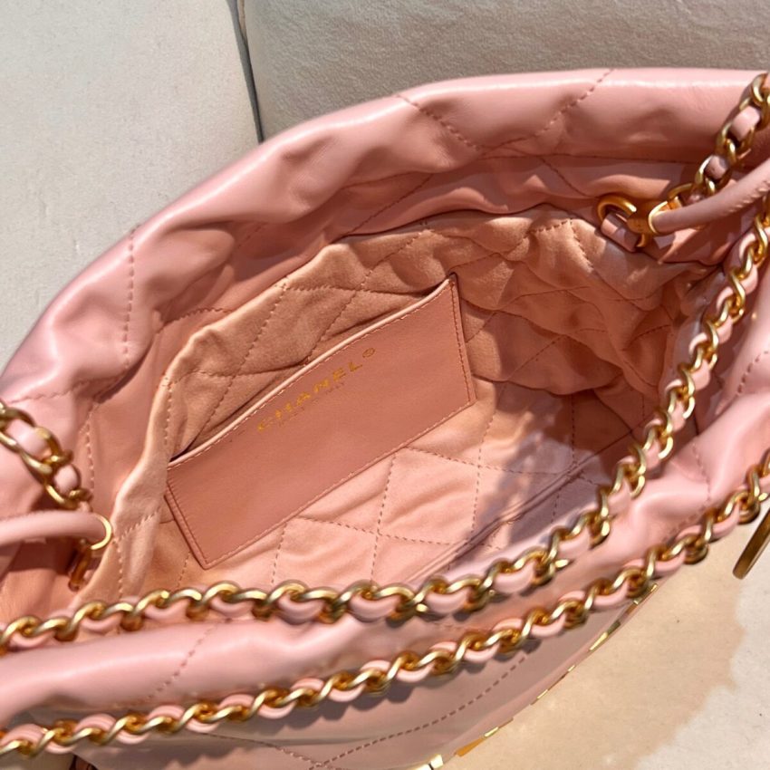 20230416_a1681652098862_0137 Replica CHANEL 23s Mini Garbage Bag Pink - Image 7