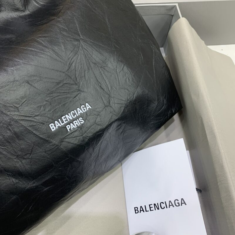 20230417_i1681701042_4805_4 Replica Balenciaga Crush Small Tote Black - Image 5