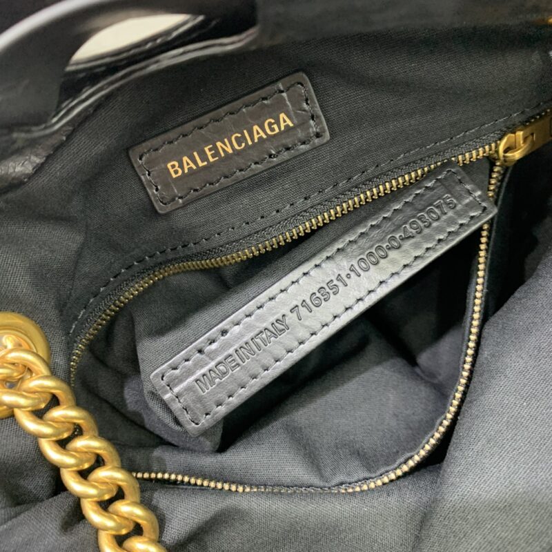 20230417_i1681701042_7410_7 Replica Balenciaga Crush Small Tote Black - Image 7