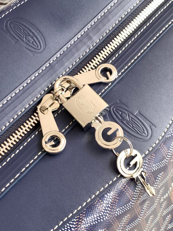 20230427_a1682594615135_8164 Replica Goyard Bowling 55 Bag Dark Blue - Image 7