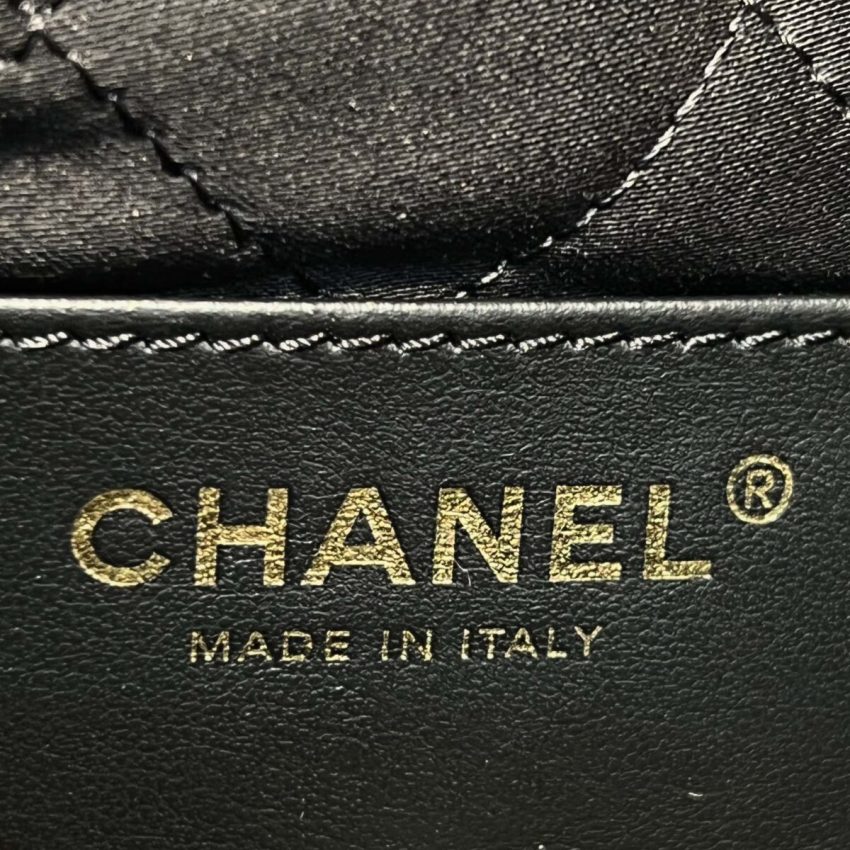 20230428_i1682673277_6381_5 Replica CHANEL Garbage Bag Black - Image 6