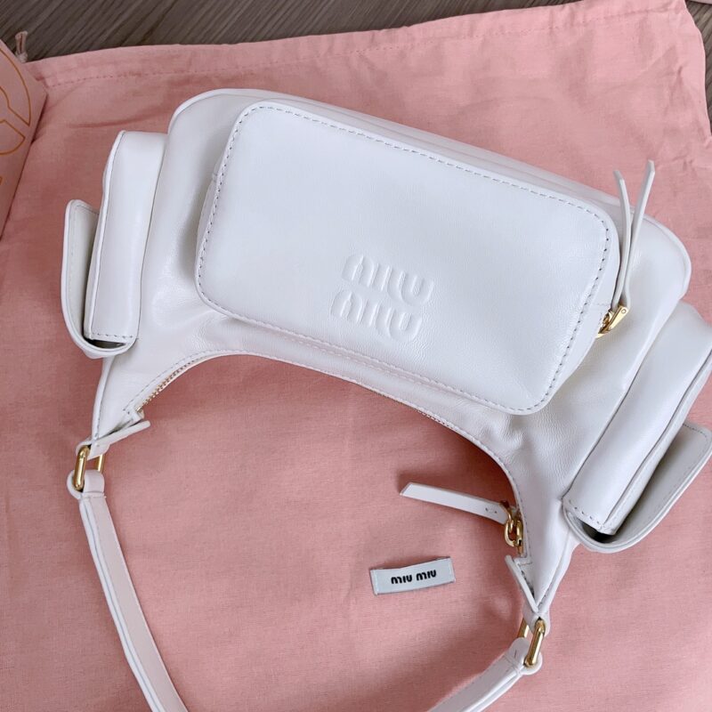 20230501_i1682931293_8237_6 Replica Miu Miu Nappa Pocket Bag White - Image 8