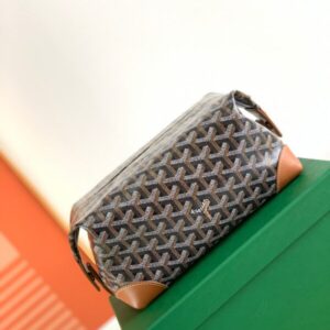 Elementor 页面 #30172 Replica Goyard Toiletry Bag Brown