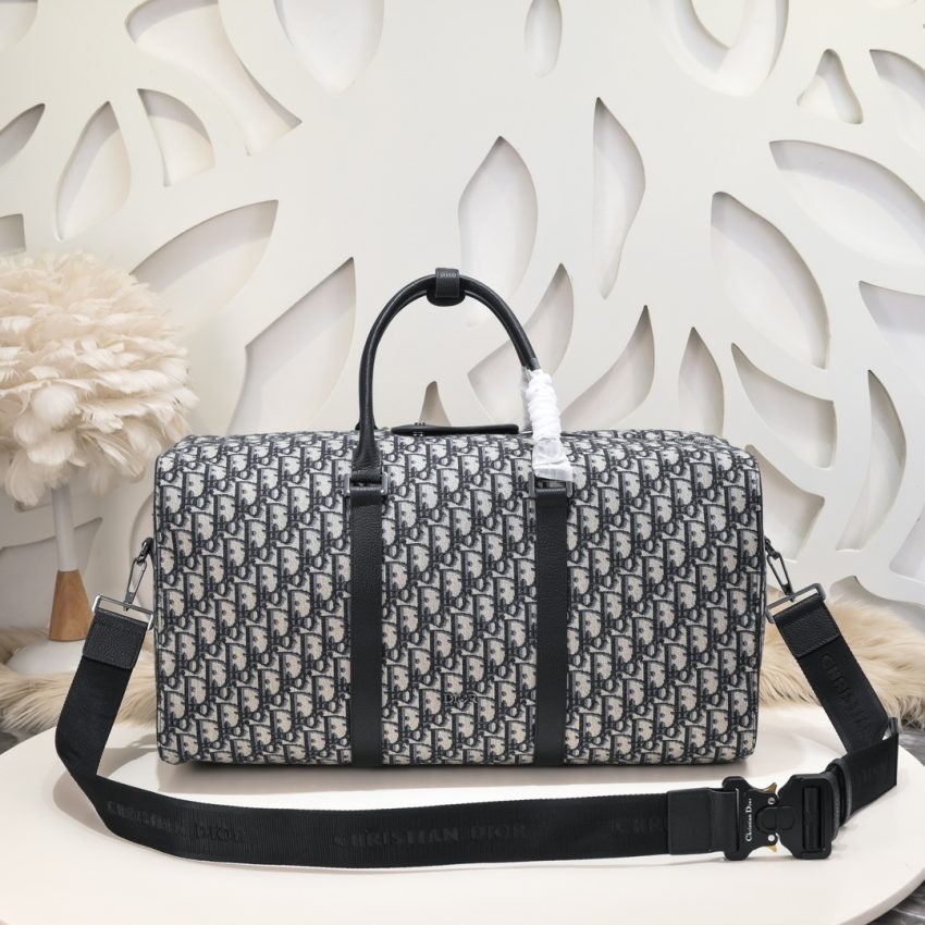 20230516_i1684170048_4529_0 Replica Dior Jacquard Lingot 50
