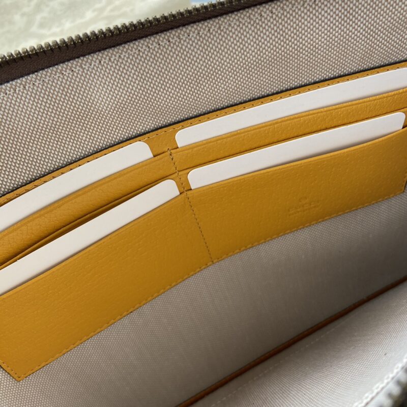 20230609_i1686288936_8381_7 Replica Gucci Neo Vintage Clutch - Image 9