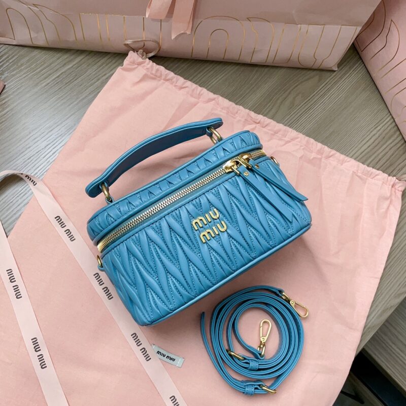 20230617_i1686939100_2815_4 Replica Miu Miu Cosmetic Bag Blue - Image 4