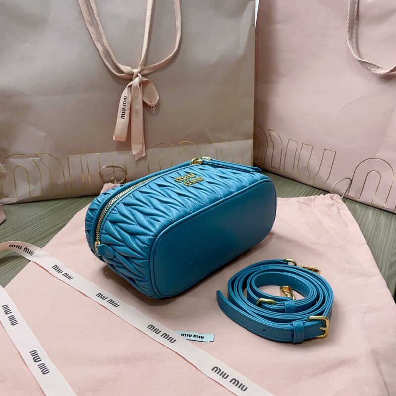 20230617_i1686939100_7718_3 Replica Miu Miu Cosmetic Bag Blue - Image 9