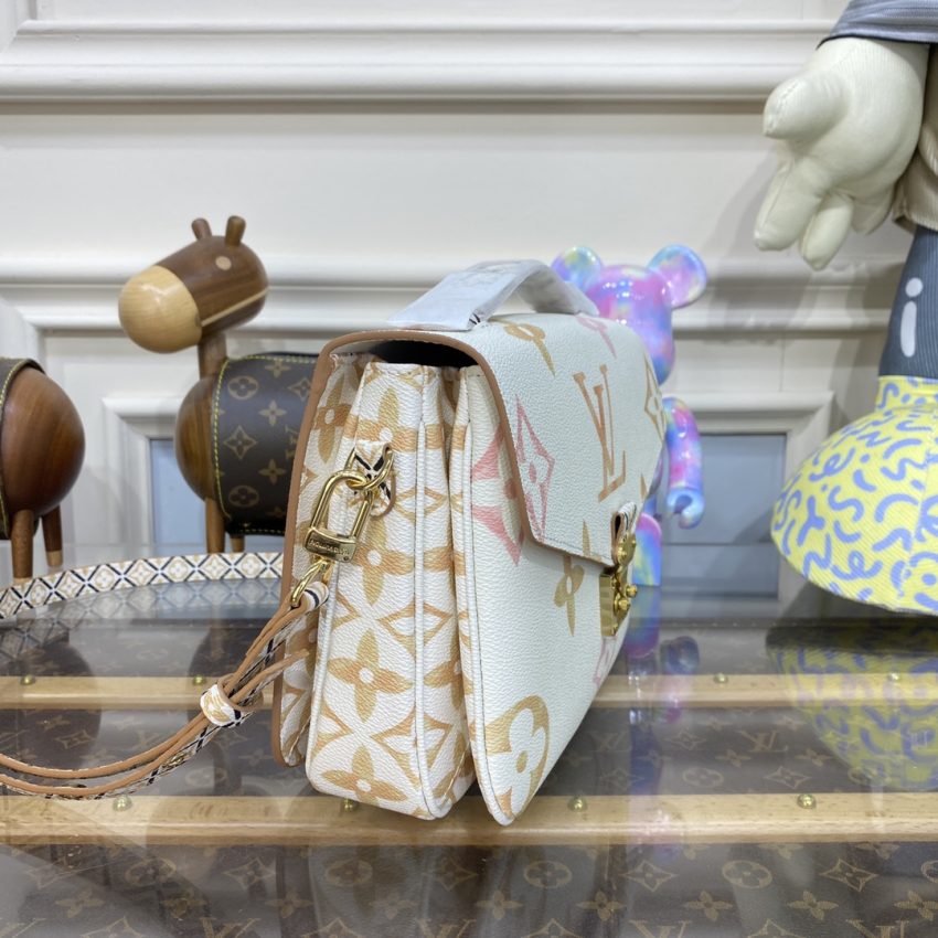 20230703_i1688383154_4243_2 Replica Louis Vuitton Pochette Metis Apricot - Image 7