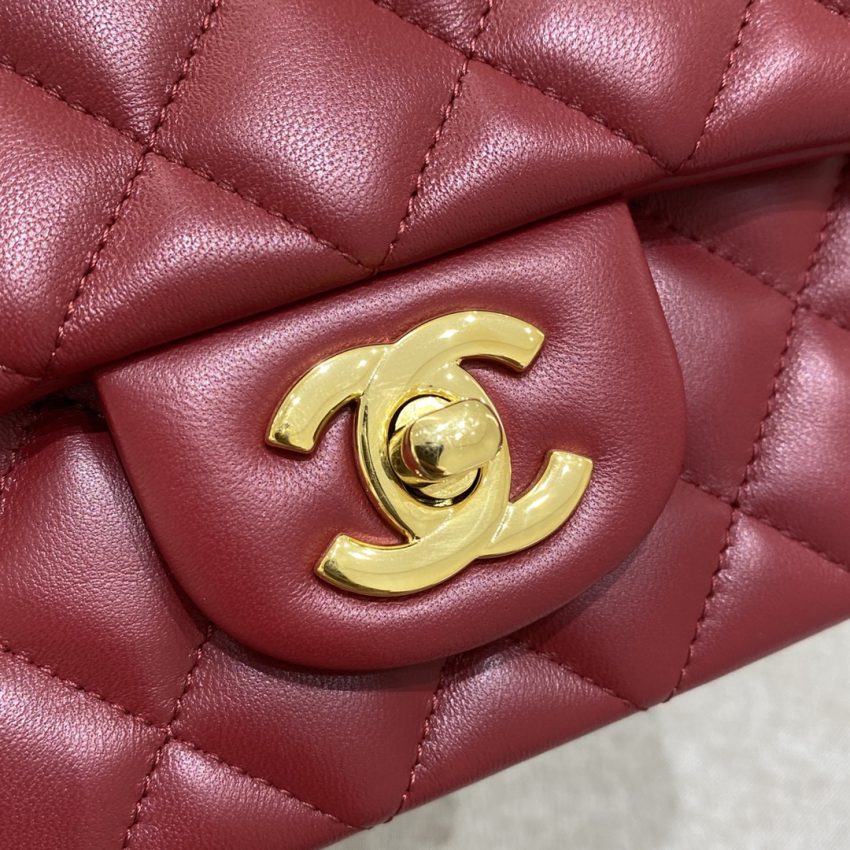 20230711_i1689083742_391_3 Replica CHANEL Classic Flap 17cm Red - Image 2
