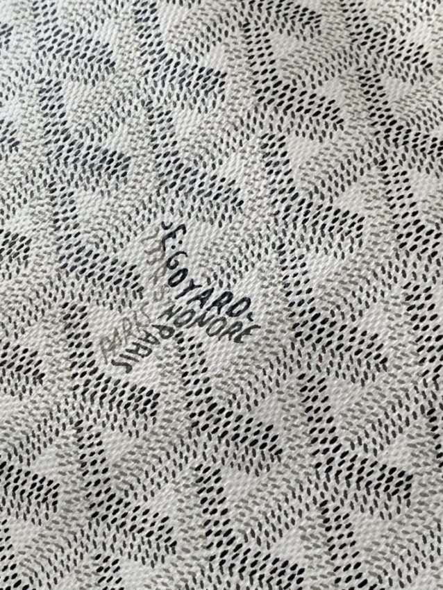 20230716_i1689438789_9699_4 Replica Goyard Conti Pouch White - Image 9