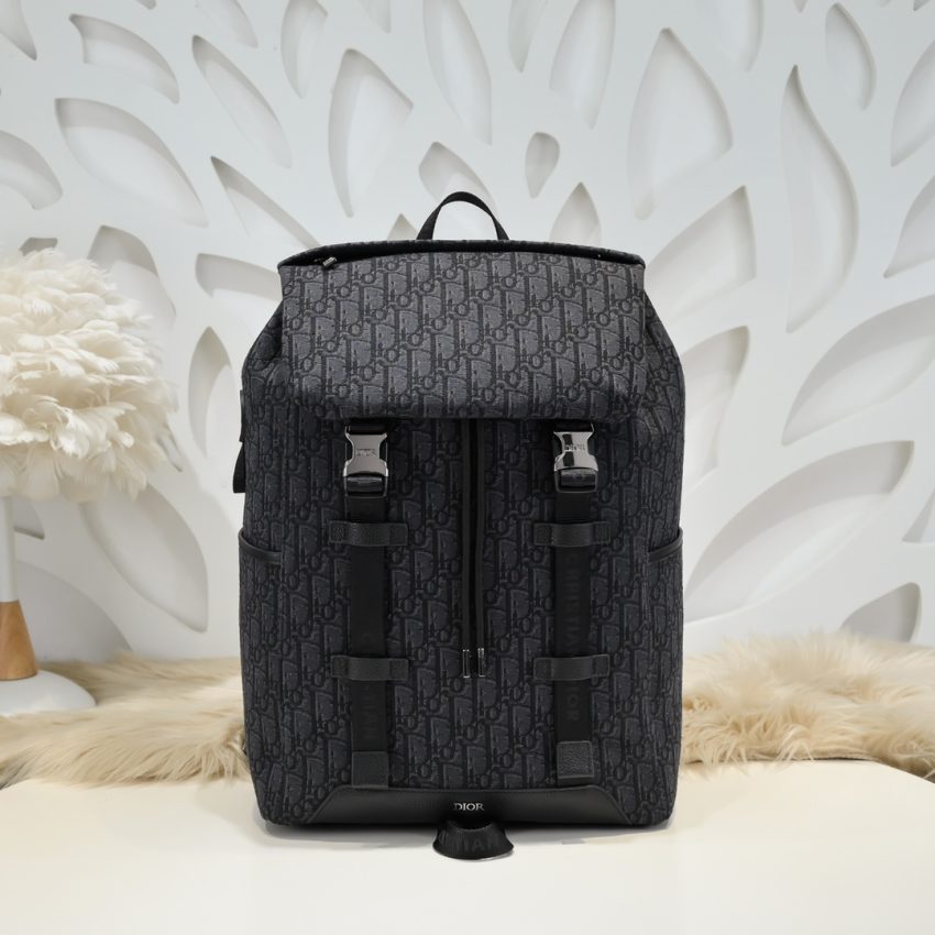20230729_i1690565837_3498_0 Replica DIOR Explorer Backpack Black